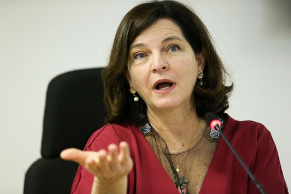 Raquel Dodge denuncia Valdir Rossoni por peculato