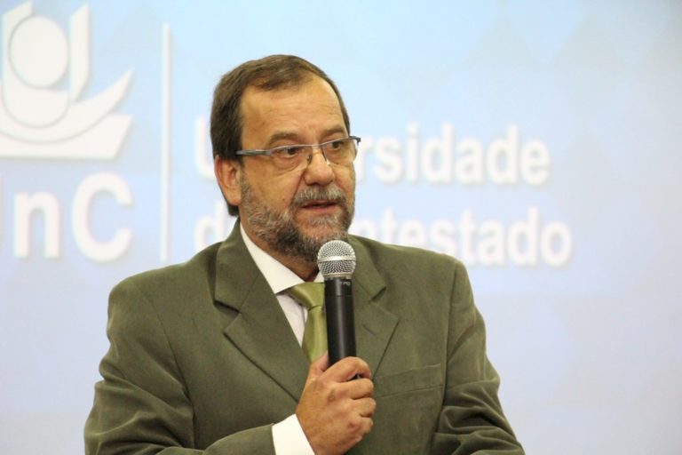 Professor de Direito da UnC dá palestra na Câmara Municipal da União da Vitória