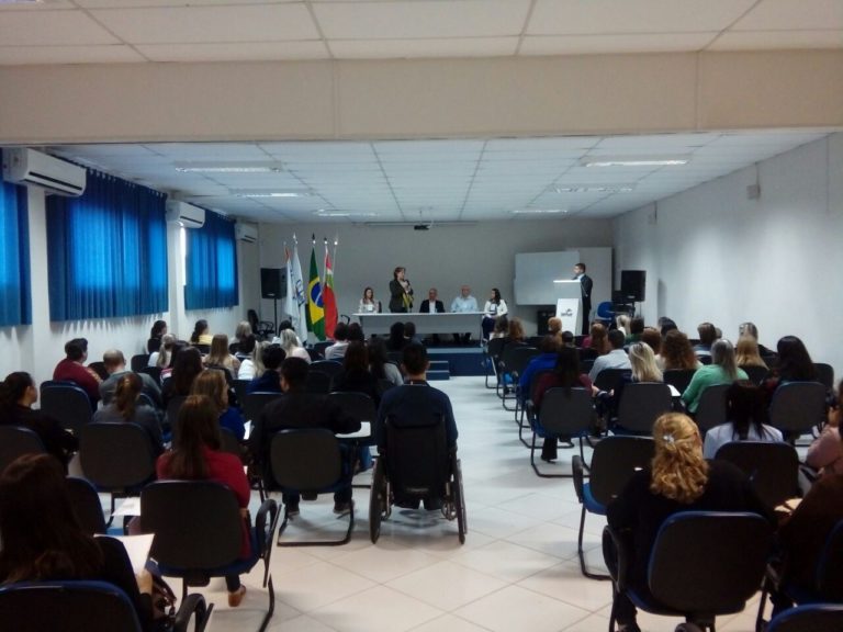 Hoje a Conferência da Educação em Porto União