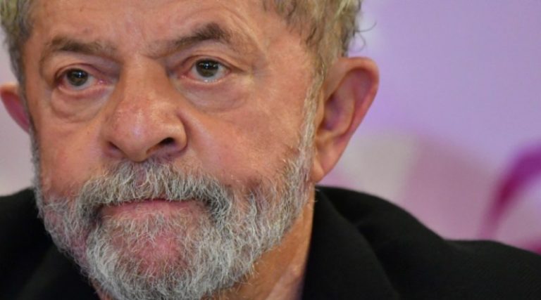 Delegados federais não querem mais proteger Lula