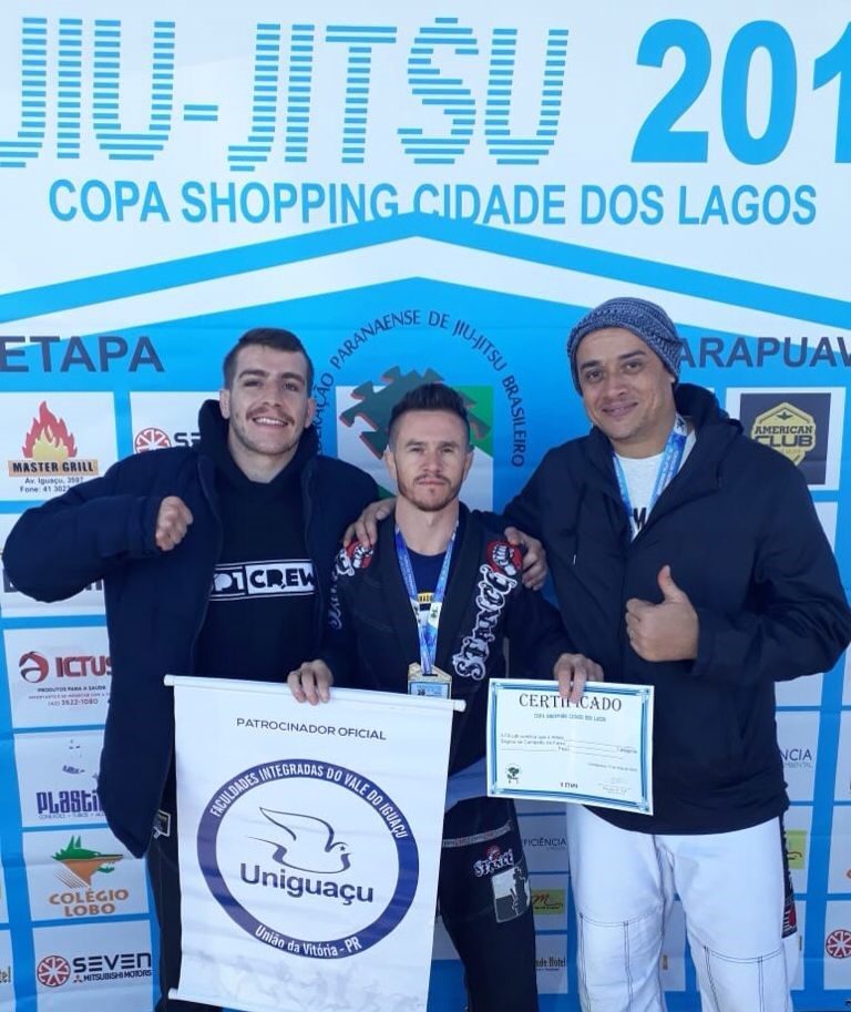 Acadêmico da Uniguaçu é Campeão Paranaense de Jiu-Jitsu