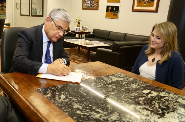 Ana Carolina Cavalin é a nova Defensora Pública-Geral de Santa Catarina