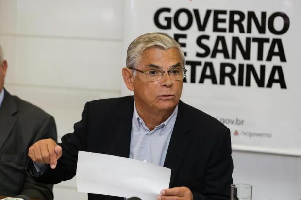 Os quatro meses de Pinho Moreira no Governo de Santa Catarina