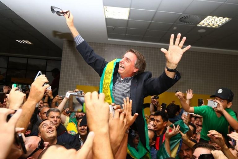 Partido Social Liberal (PSL) confirma candidatura de Jair Bolsonaro à Presidência da República