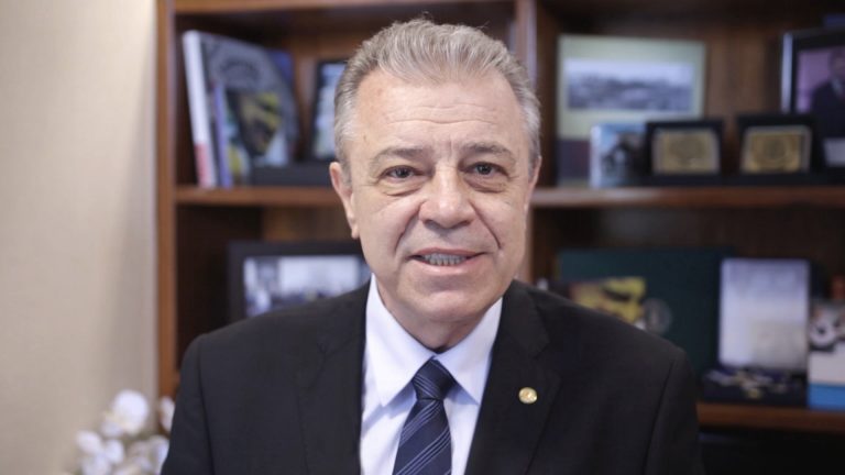 Deputado Marco Tebaldi propõe limite na cobrança de juros