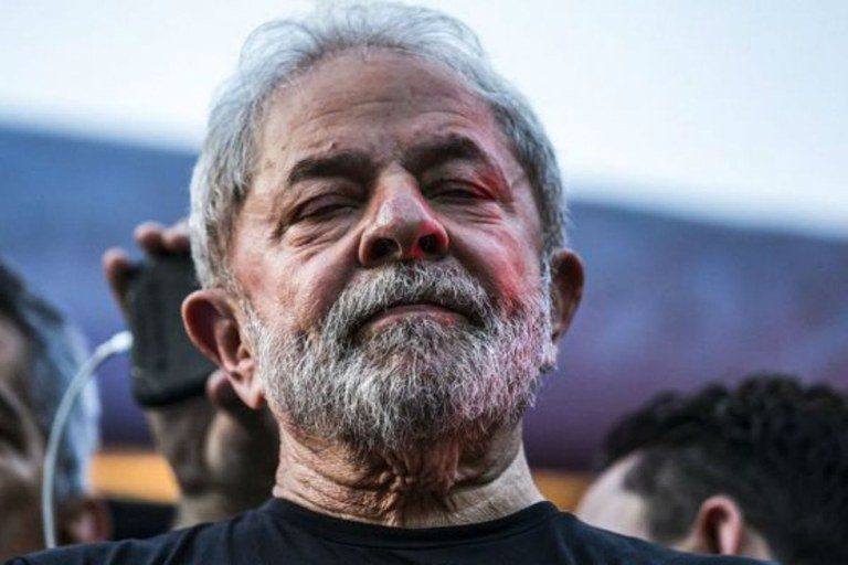 Como fica a situação de Lula? Desembargador de plantão Favrero insiste na libertação Lula