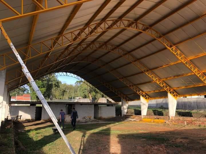 Obras da quadra esportiva da Escola Maridalva Palamar são retotomadas