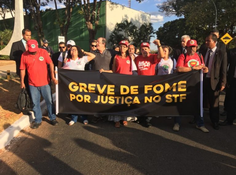 Quatro ministros do STF recebem petistas que fizeram greve de fome pela liberdade de Lula