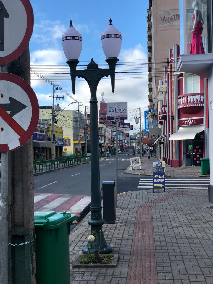 Na fase final o projeto de revitalização da Avenida Manoel Ribas