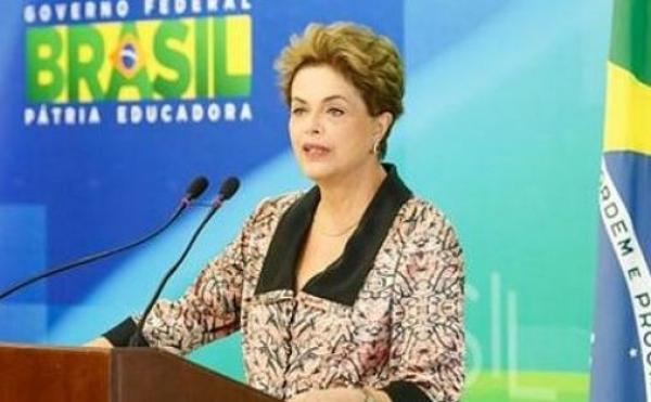 TRF-4 absolve Dilma Rousseff por gastos com cartão corporativo