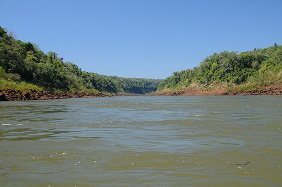 Fundação SOS Mata Atlântica analisa qualidade da água do Rio Iguaçu, da nascente em Curitiba, até Foz do Iguaçu