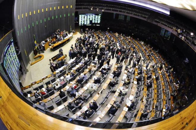 Os 16 novos deputados federais de Santa Catarina