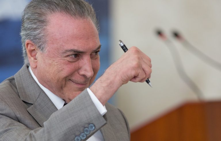 Michel Temer deve sancionar até quarta-feira o reajuste de 16,38% dos salários dos ministros do STF