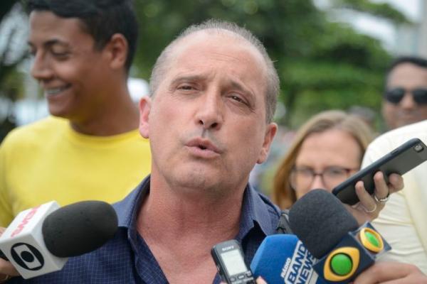 Bolsonaro confirma os nomes da equipe que vai trabalhar no processo de transição