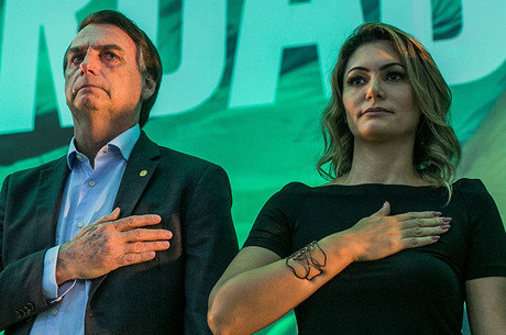 Michelle Bolsonaro, futura primeira-dama, dai a Brasília pela primeira vez