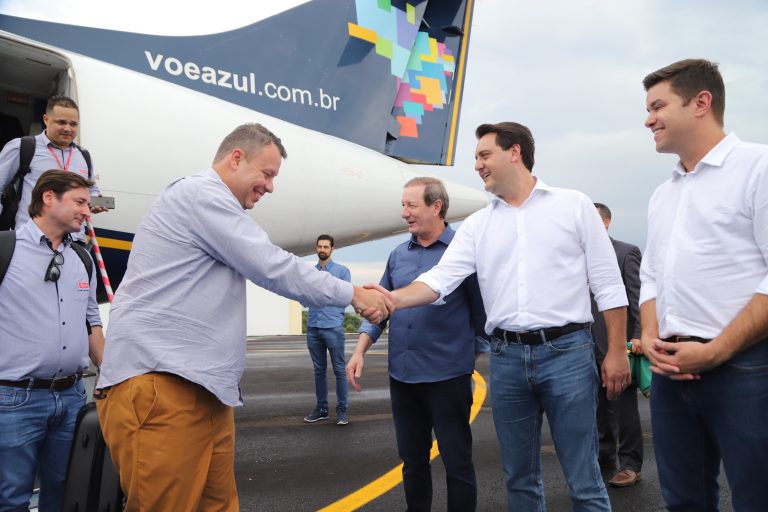 Governador Carlos Massa Ratinho Junior inaugurou o aeroporto de Pato Branco