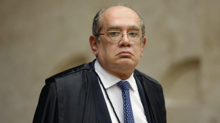 Receita Federal investiga o ministro Gilmar Mendes e ele reage afirmando ‘que não existe nenhum fato concreto’