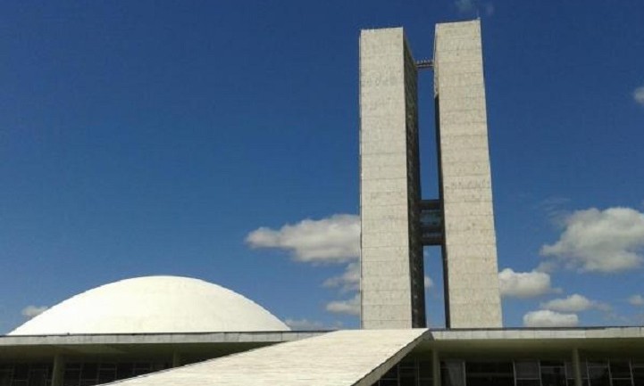 Senado Federal, por maioria de votos, desengaveta projeto que proíbe o abordo com qualquer circunstância