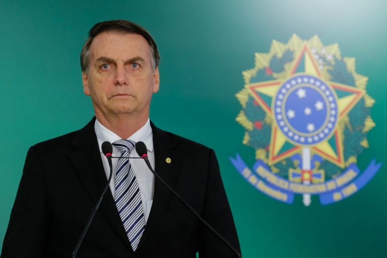 Presidente Jair Bolsonaro está no Paraná nesta terça-feira (26)