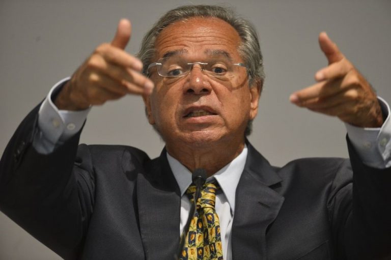 Ministro Paulo Guedes diz que a reforma da Previdência pode economizar R$ 1 trilhão