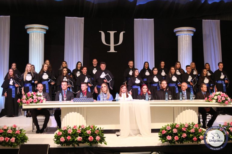 Unidade de Ensino Superior do Vale do Iguaçu (Uniguaçu) forma primeira turma de psicologia