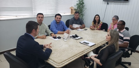 Prefeito Santin Roveda recebe representantes da Klabin