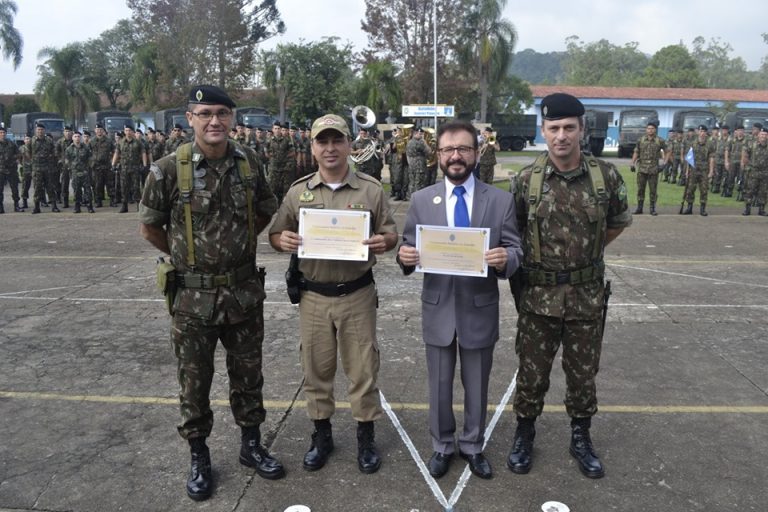 Silvano Sasinski e Aluízio Witiuk – Colaboradores Eméritos do Exército