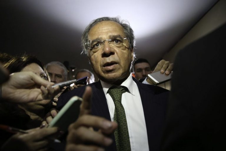 Paulo Guedes disse que renuncia e deixa o país se a reforma da Previdência não for aprovada