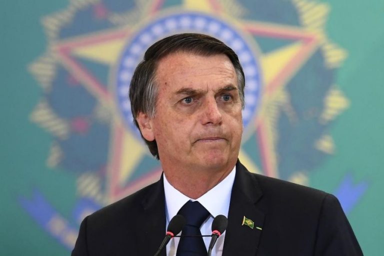 Visita do presidente Bolsonaro nesta sexta-feira (10) em Curitiba será marcado com protestos de estudantes e professores