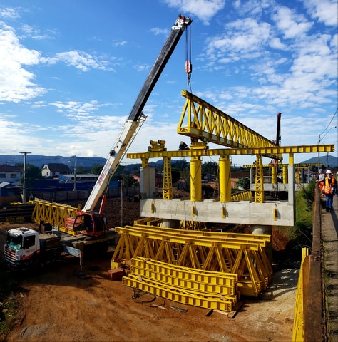 Ritmo célere da construção da nova ponte que liga o centro ao Distrito de São Cristóvão surpreende