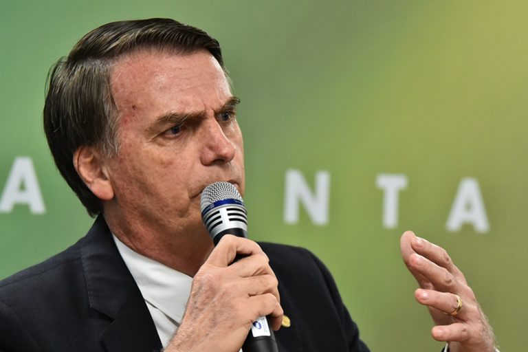 Presidente Bolsonaro tem que evitar polêmicas desnecessárias e focar na gestão do país