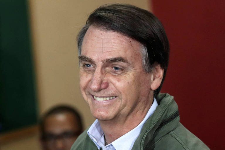 Presidente Jair Bolsonaro diz ter trabalhado quando criança, mas garante que seu governo vai proteger a criança