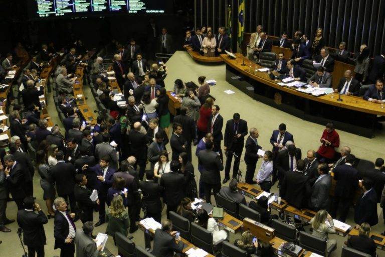 Câmara dos Deputados começa a votar nesta terça-feira (6), em segundo turno, a Previdência Social