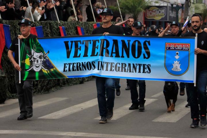 ‘Veteranos – Eternos Integrantes’ no desfile de 7 de setembro