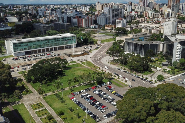 Licença prêmio dos servidores púbicos do Paraná pode acabar