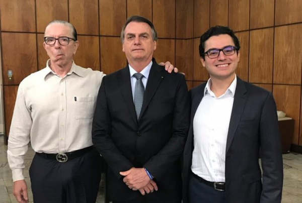 Presidente Jair Messias Bolsonaro pode fazer uma nova cirurgia