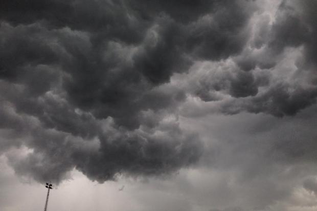 Tempestades de ontem (domingo) e hoje (segunda-feira) no Paraná atingiram 913 pessoas e 80 são de União da Vitória