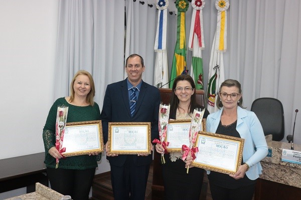 Professores são homenageados na Câmara Municipal de Porto União