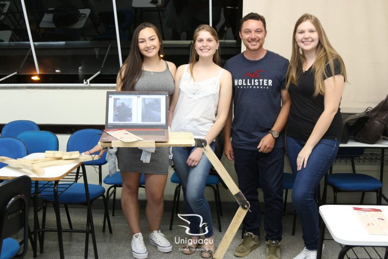 Segunda Mostra de Ergonomia do curso de Engenharia de Produção da Uniguaçu