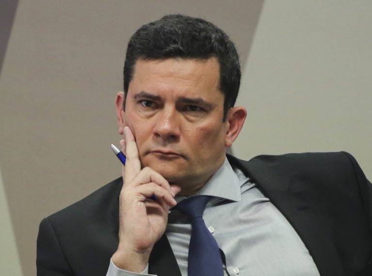 Mensagens hackeadas tem o objetivo de anular punição de criminosos, diz o ministro Sérgio Moro