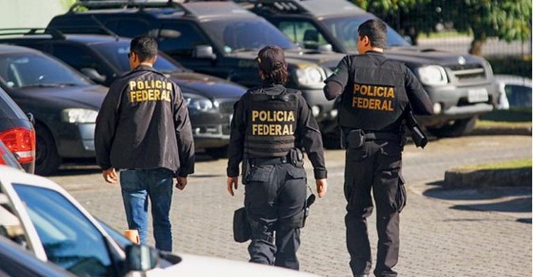 Polícia Federal e Receita Federal “caçando” sonegadores no Paraná e Santa Catarina