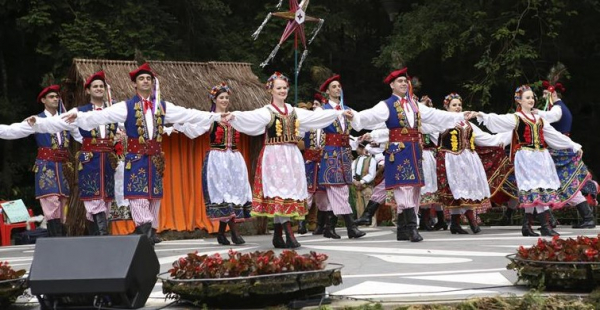 Comunidade polonesa fez festa natalina em Curitiba