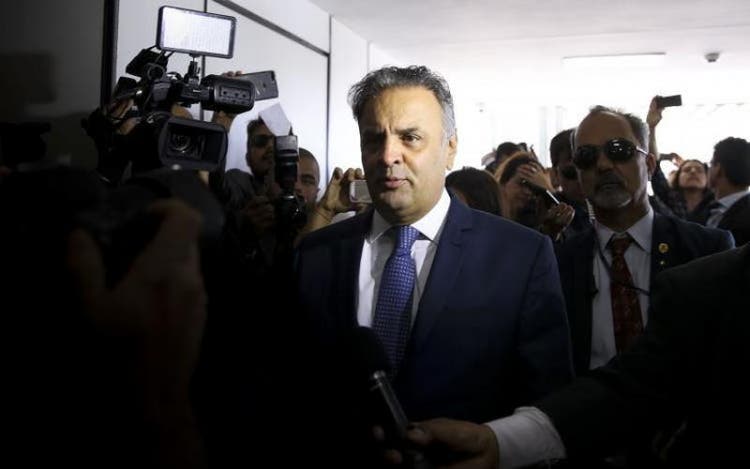 Aécio Neves foi submetido à cirurgia no dia 31 de dezembro em Florianópolis