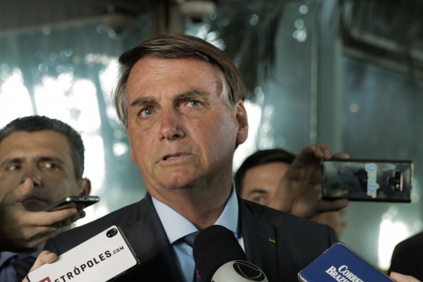 Presidente Jair Bolsonaro diz que evitará falar com a imprensa após ataques da Fenaj