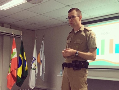 Capitão Paulo Ricardo Galle presta contas à comunidade das ações da Polícia Militar