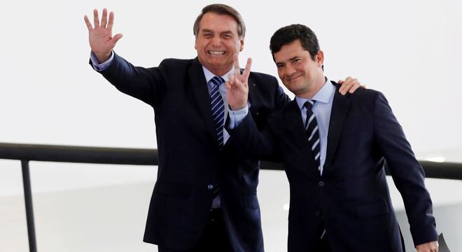 Presidente Bolsonaro se reúne com o ministro da Justiça  Segurança Pública Sergio Moro