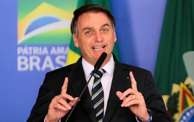 Através de pesquisa, catarinenses, que já avaliaram o desempenho do governador Carlos Moisés da Silva, avaliam o presidente Bolsonaro