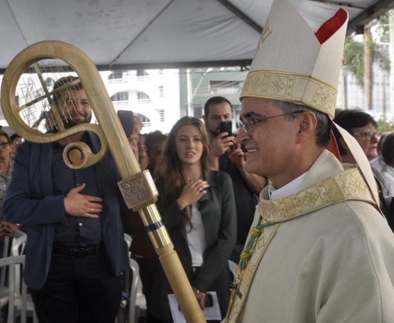 Após reunião com o Papa Francisco, em Roma, bispo de União da Vitória, envia mensagem aos católicos