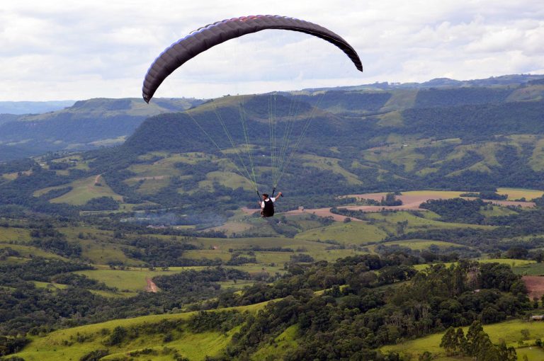 Belezas naturais fazem do Paraná – regiões Sul e Centro-Sul estão entre elas – polo do turismo de aventura