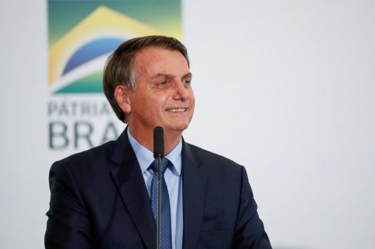 Bolsonaro, a Organização Mundial da Saúde, os governadores e seu aniversário